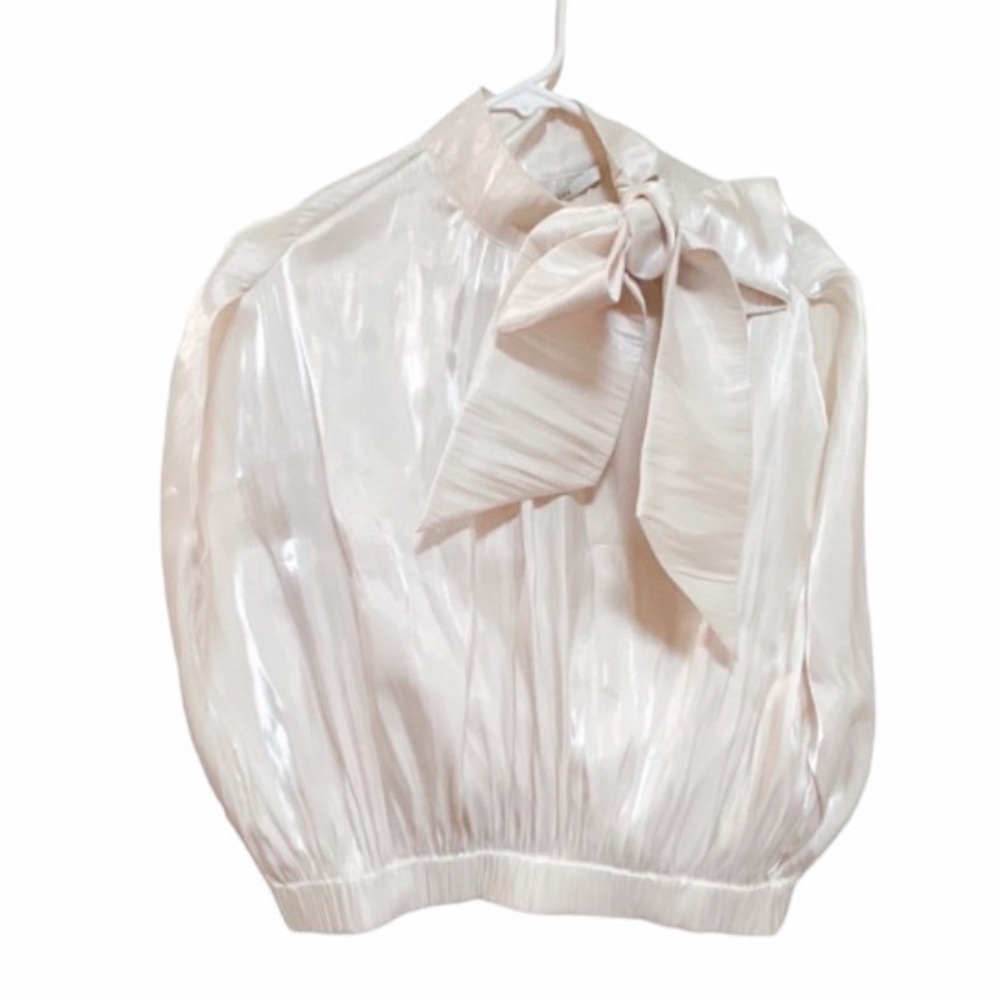 Uterque Shiny Satin Sleeveless Blouse w Tie